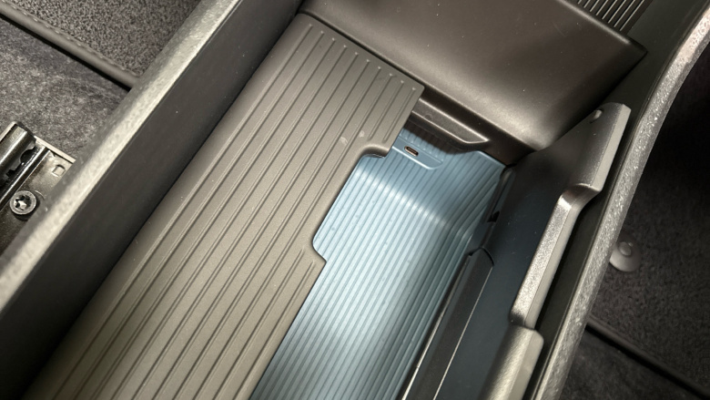 Volvo EX30 315kW Twin Motor Performance Plus 69kWh 5dr Auto Electric Estate